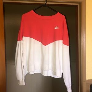 Nike Pullover Sweater